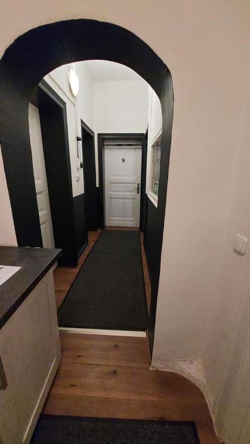 Adam'S Hostel - Self Check-In & Only Private Rooms Ντίσελντορφ Εξωτερικό φωτογραφία