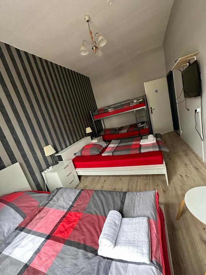 Adam'S Hostel - Self Check-In & Only Private Rooms Ντίσελντορφ Εξωτερικό φωτογραφία