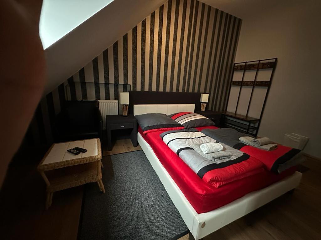 Adam'S Hostel - Self Check-In & Only Private Rooms Ντίσελντορφ Εξωτερικό φωτογραφία